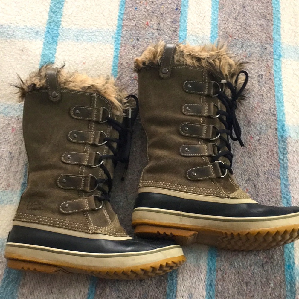Women’s Sorel Joan of Arctic boots